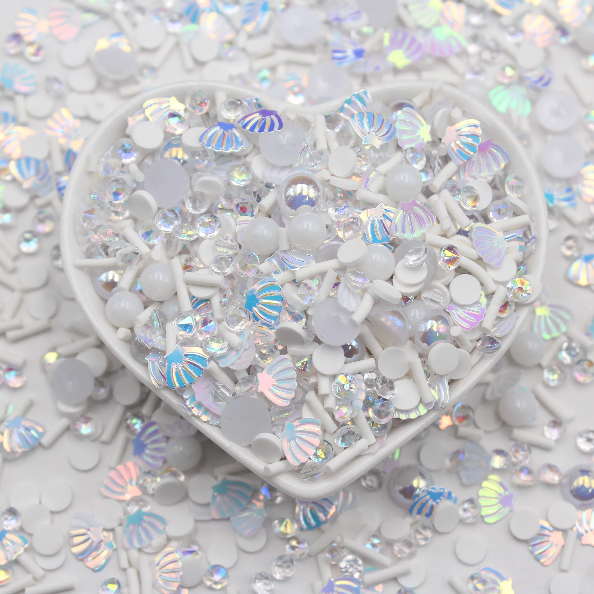 1KG/bag White Themed Round Shaped Clay Slices Mixture Sprinkles with Shell Sequins for DIY Crafts Tumbler Filling