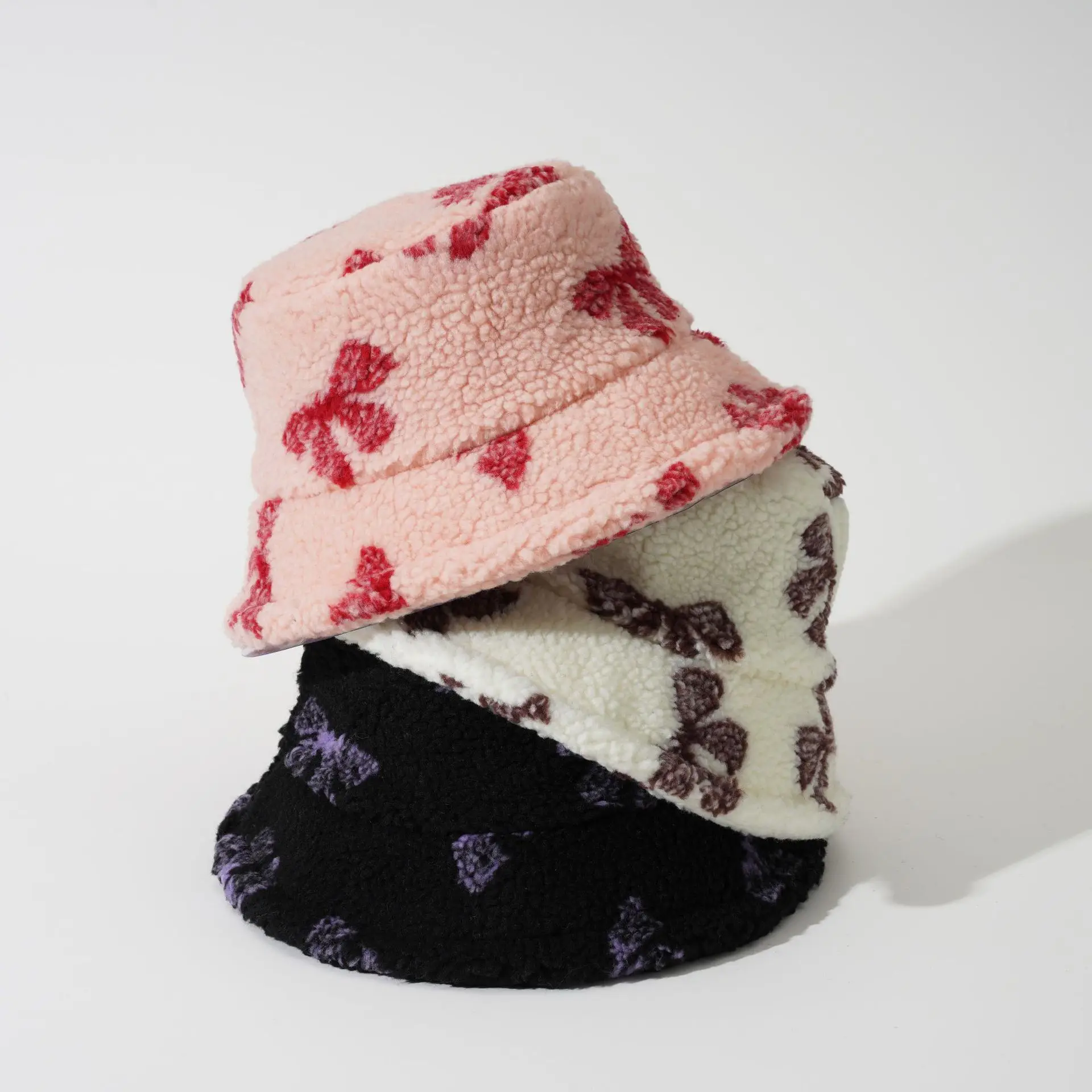 Designer Bow Pattern Printed Custom Fuzzy Bucket Hat Girls Hats Fashion Winter Wide Brim Faux Fur Bucket Hats For Women