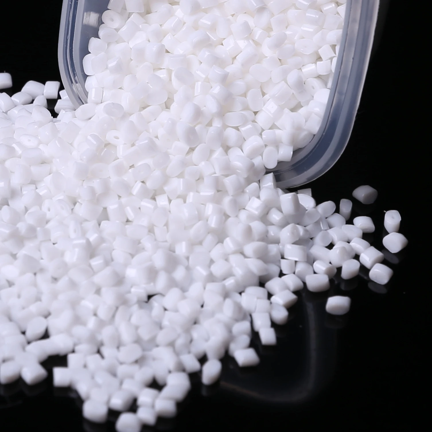 Starester 110G30 Injection Molding Grade PBT+30%GF Plastic Raw Material with Improved Mechanical Strength