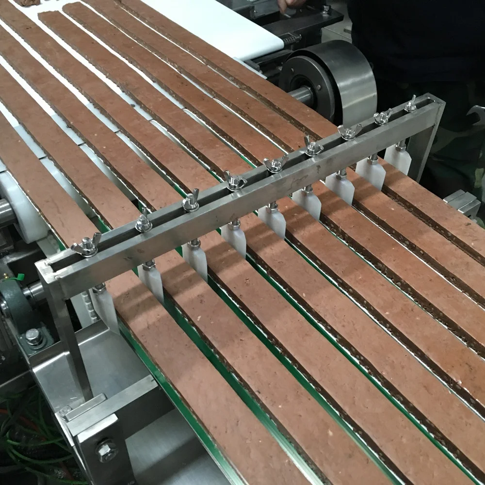 Automatic energy bar peanut candy bar Chocolate Bar Making Machine