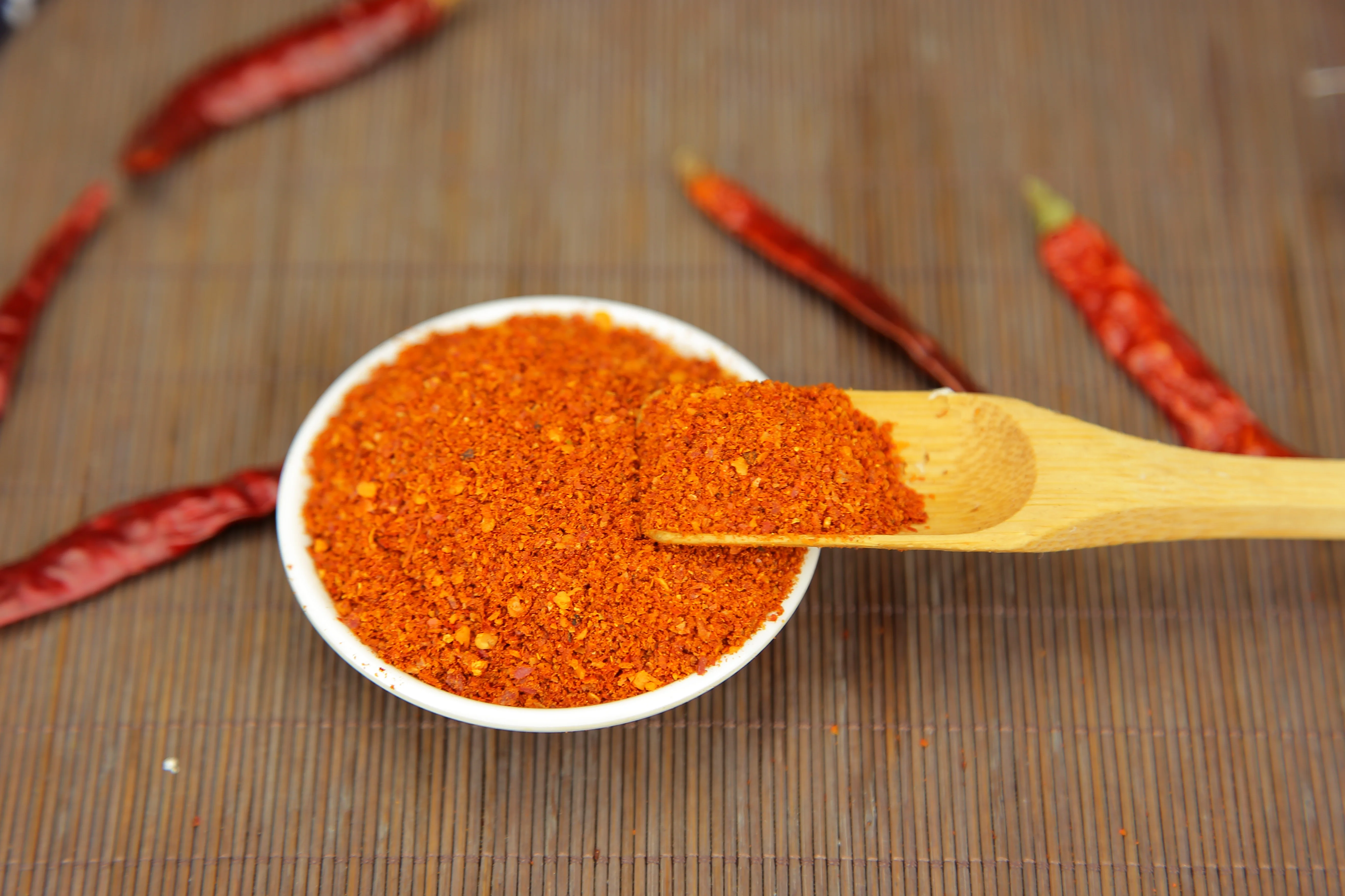 Whole-hose Spicy crushed paprika For BBQ Hotpot  Sichuan Spice Chilli paprika powder Seasoning Sauce