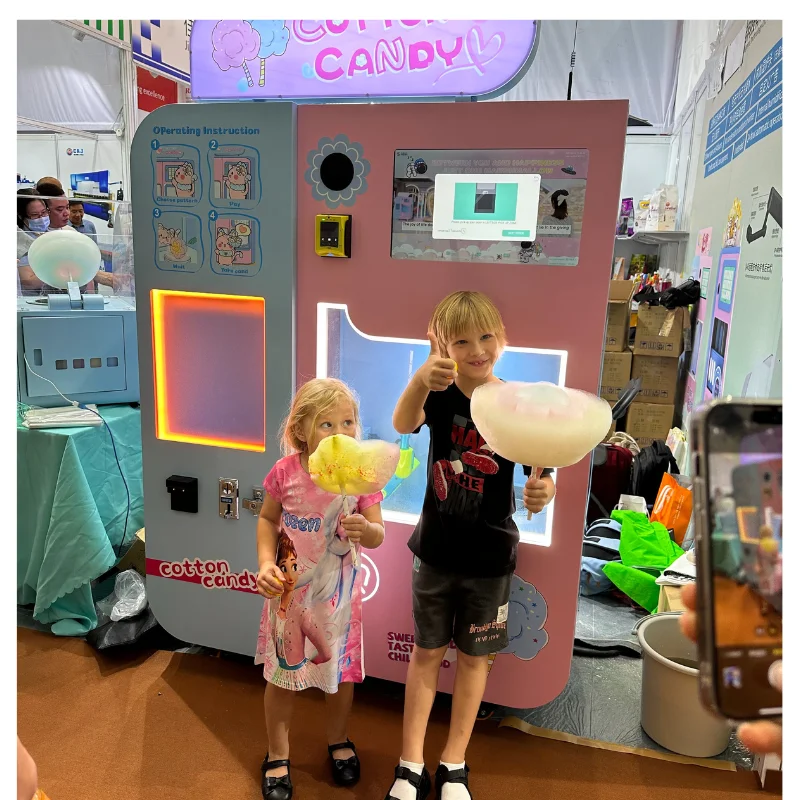 A fully automatic commercial cotton candy machine that can customize stickers for 24-hour operation as a vending machine