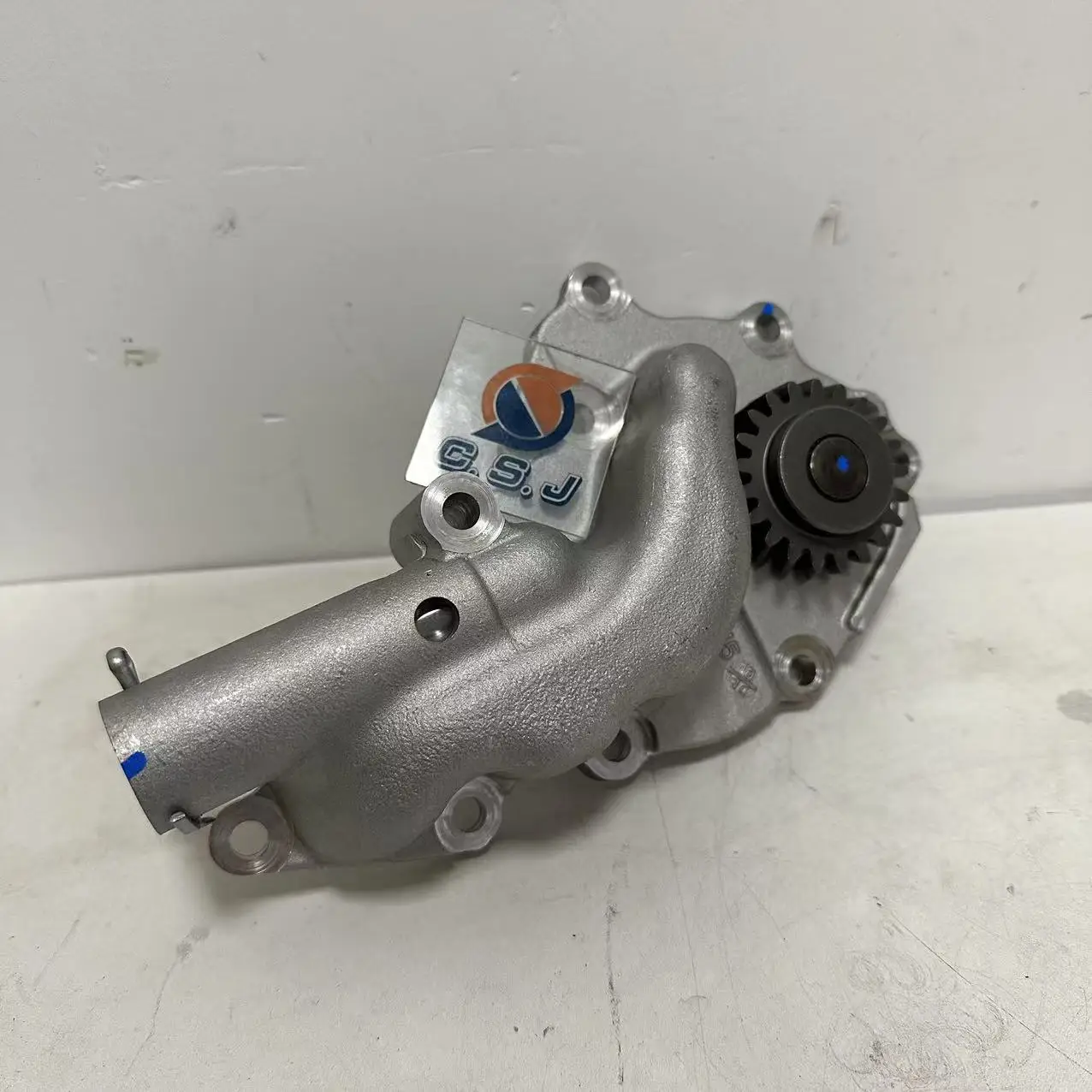 J05E Fuel Oil Pump 15110-2160 15110-2050 15110-2040E For Hino J05C J08E J08C Engine 15110-2160A 29400-0619 SK200-8 SK250-8