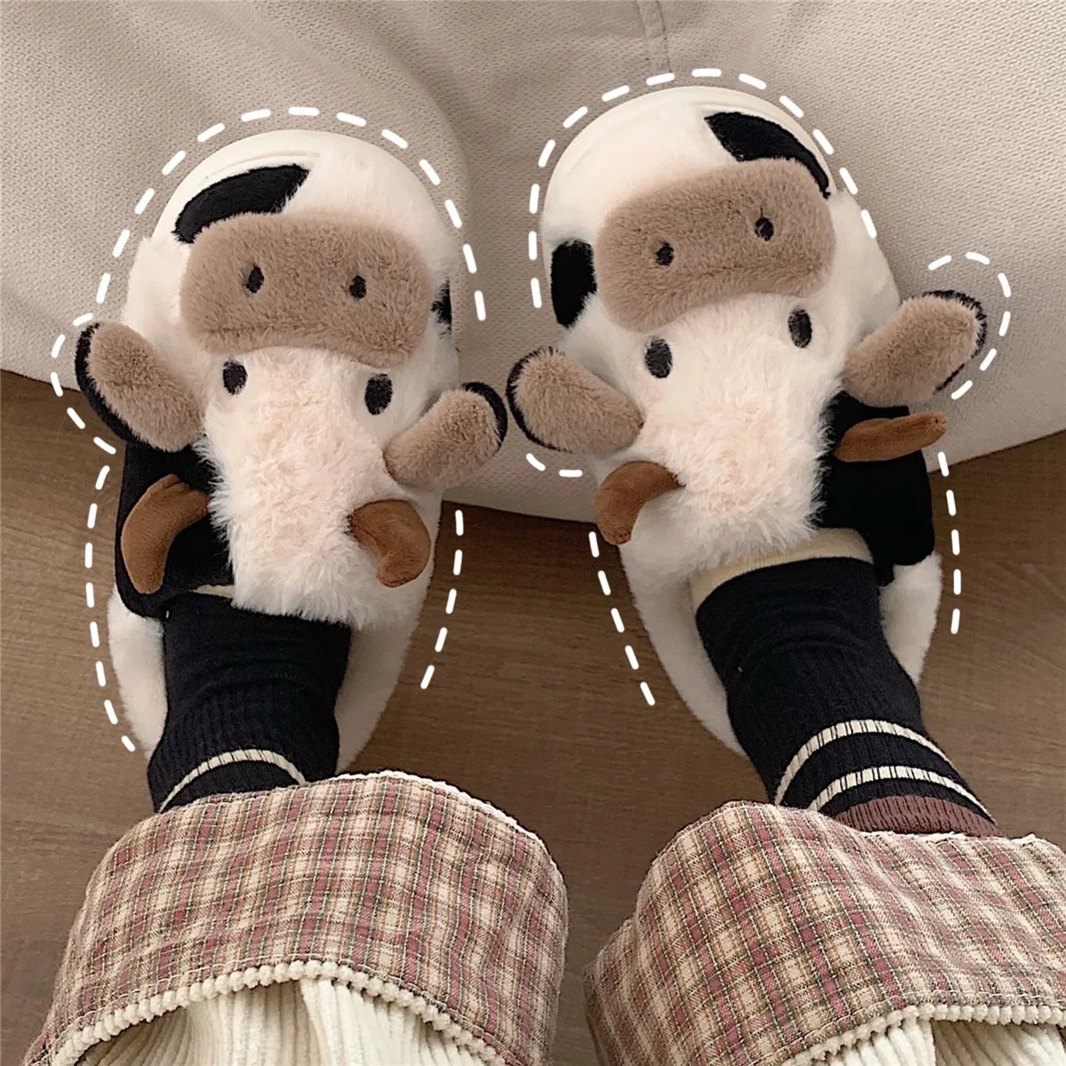 Home warm plush shoes female winter student dormitory with soft cute cow non-slip cotton slippers