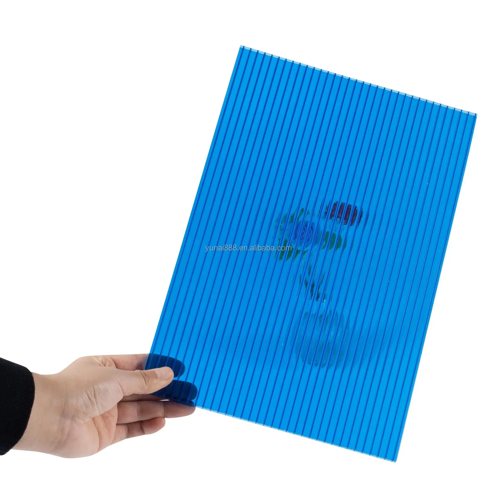 Hot sale UV Coating high impact resistance twin wall polycabronate hollow sheet made in China