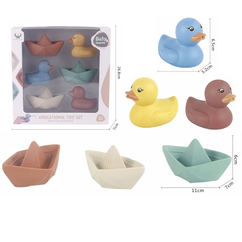 Baby Bath Toys Spray Water Floating Silicone Boat Animals Rubber Duck Bath Toy.