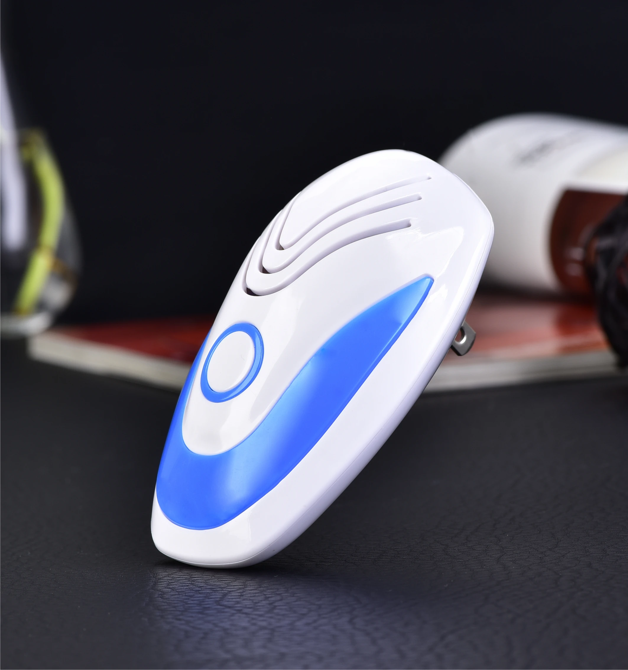 2021 Ultrasonic Pest Repellent Electronic Pest Control Mouse Rat Trap For Family