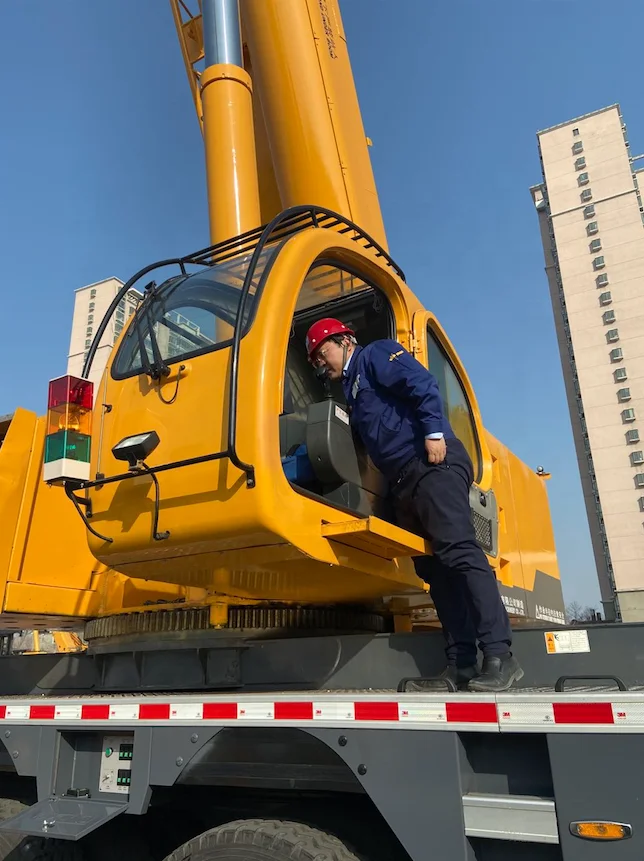 Китай 100 тонн подъемный мобильный грузовой кран QY100K продажа грузового крана по конкурентоспособной