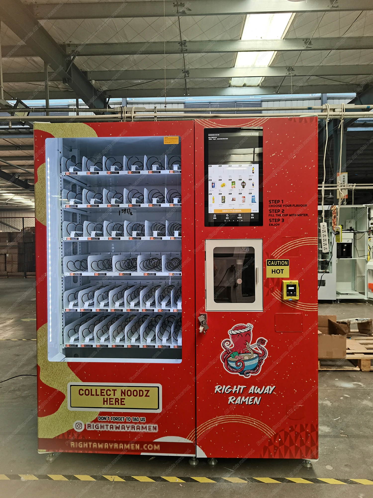 Ramen Vending Machine maggi Instant Noodle Vending Machine with Hot Water