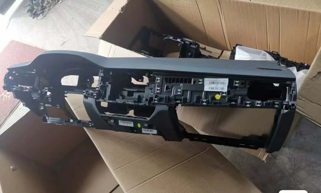 Low price applies FOR  tiguan L11-18 year instrument panel skeleton original new oinstrument panel assembly black OEM 5NG857003
