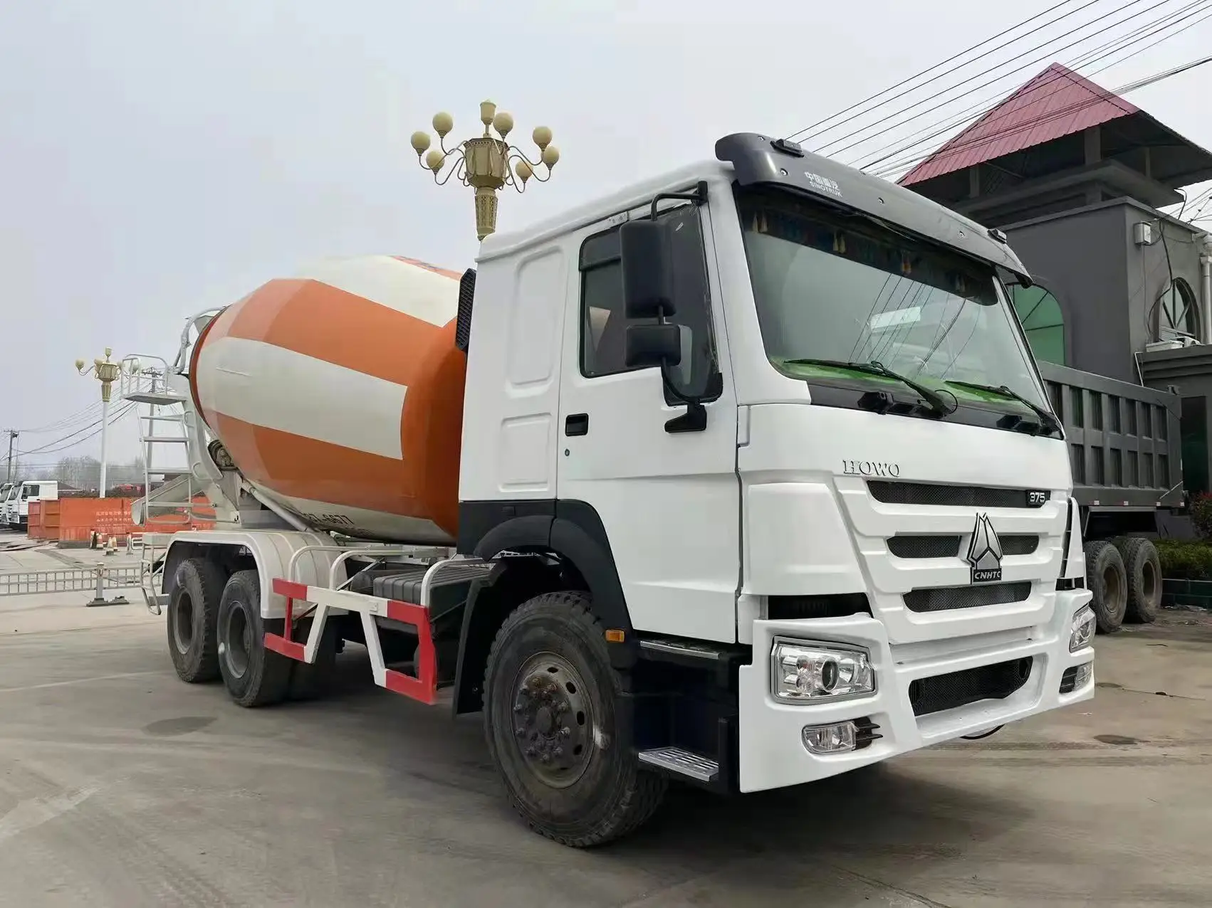 Бетономешалка Hino howo12cbm для