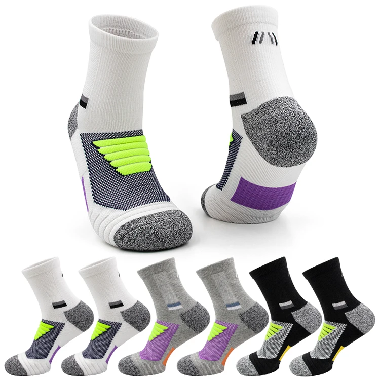 anti slip design long plain white cotton thick cushion breathable basketball sport iconic socks non slip rubber grip