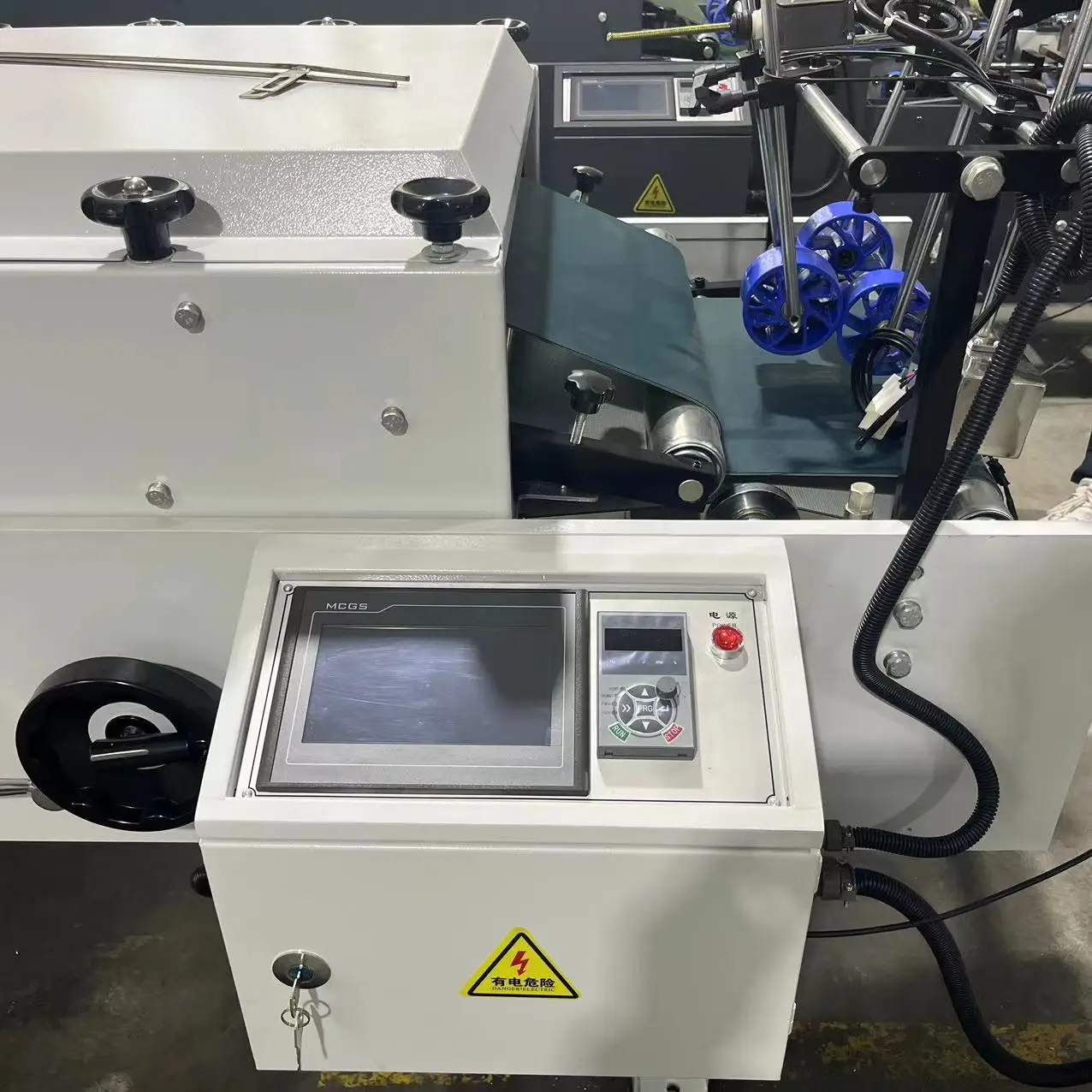 Automatic press type folder gluer machine for corrugated carton box making machine press pasting box machine