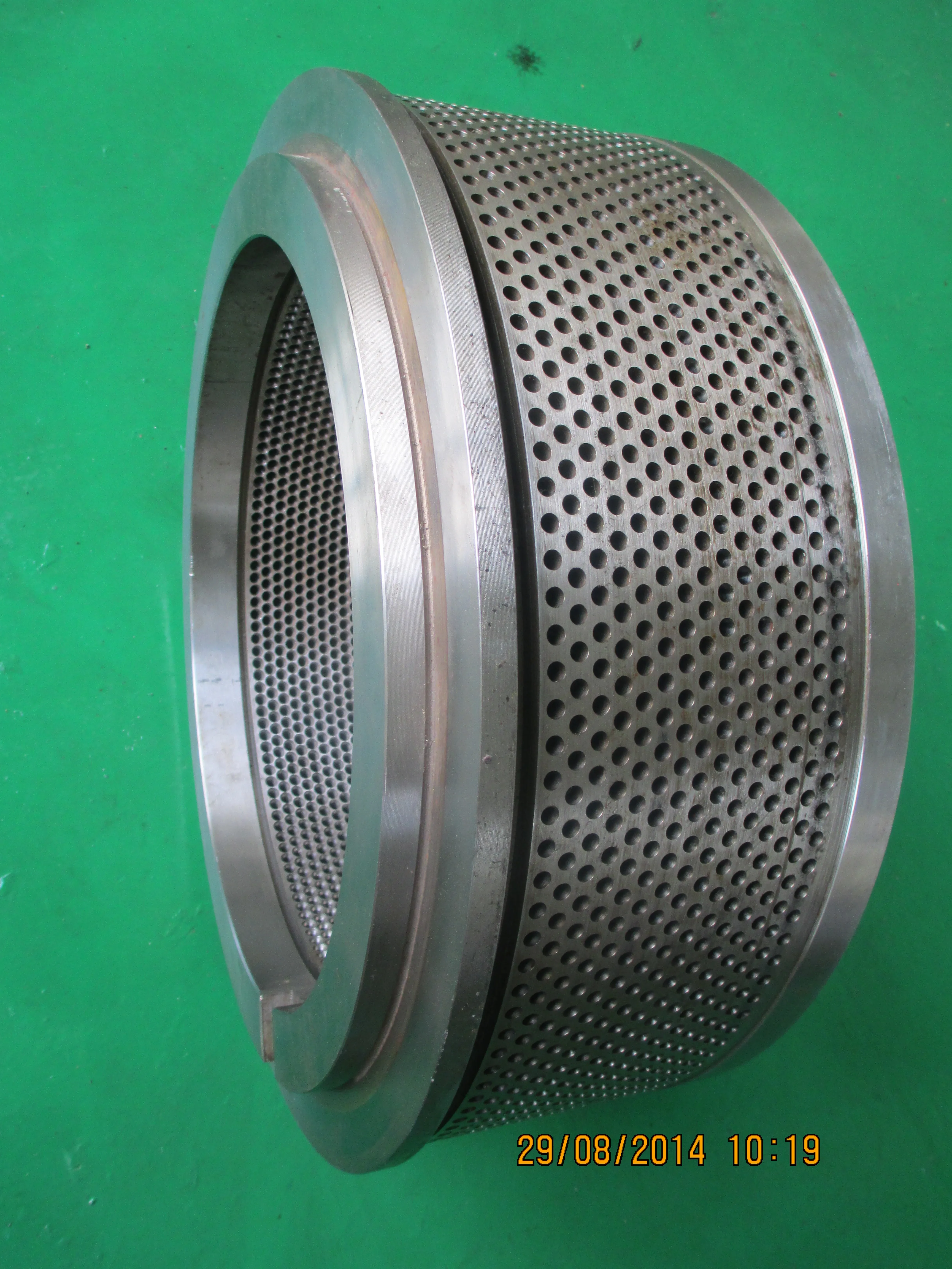 Hot Sale Ring Die Wood pellet machine needs ring mold granulator matrix manufacturer