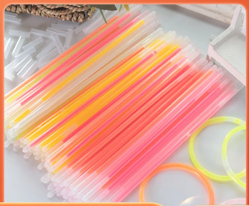 Amazon hot selling  colorful luminous stick glow stick with connector glowing bracelet