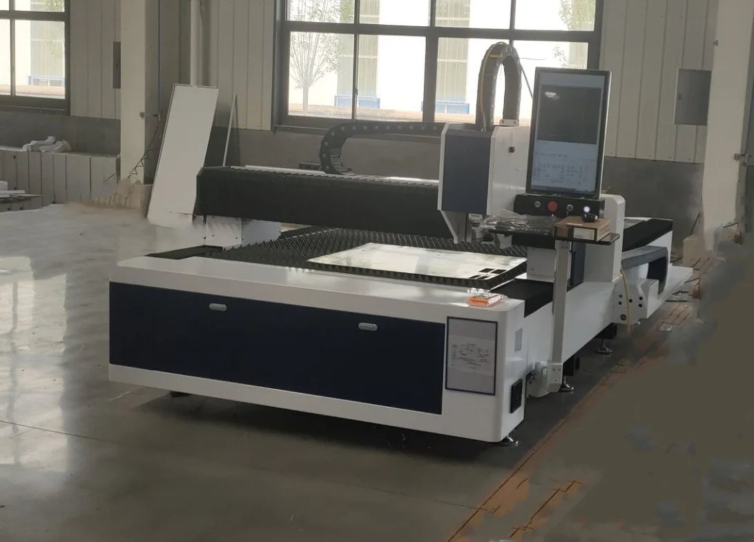 1500w 6000w metal laser cutting machine for cutting stainless steel 35mm custom made in china