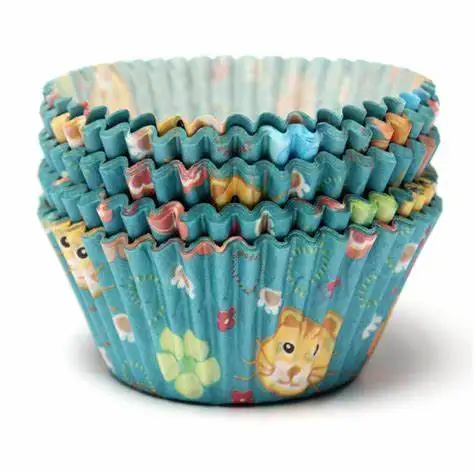 Factory DDP Customized Wood Pulp 40gsm Greaseproof Paper Bake Cupcake Liner Cold Storage Baking Pastry Wrapper For Conference