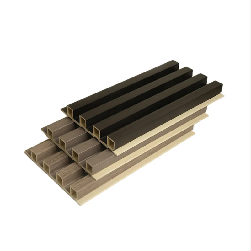 Декоративная стеновая панель из компрессионного ДПК для наружной облицовки стен