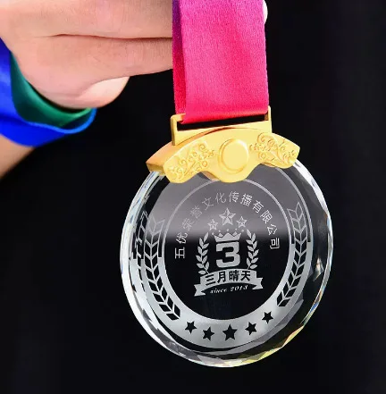 MH-NJ0165 Personalized Gold Silver Bronze 5cm 6cm 7cm 8cm Round Custom High End MVP Crystal Sports Medal