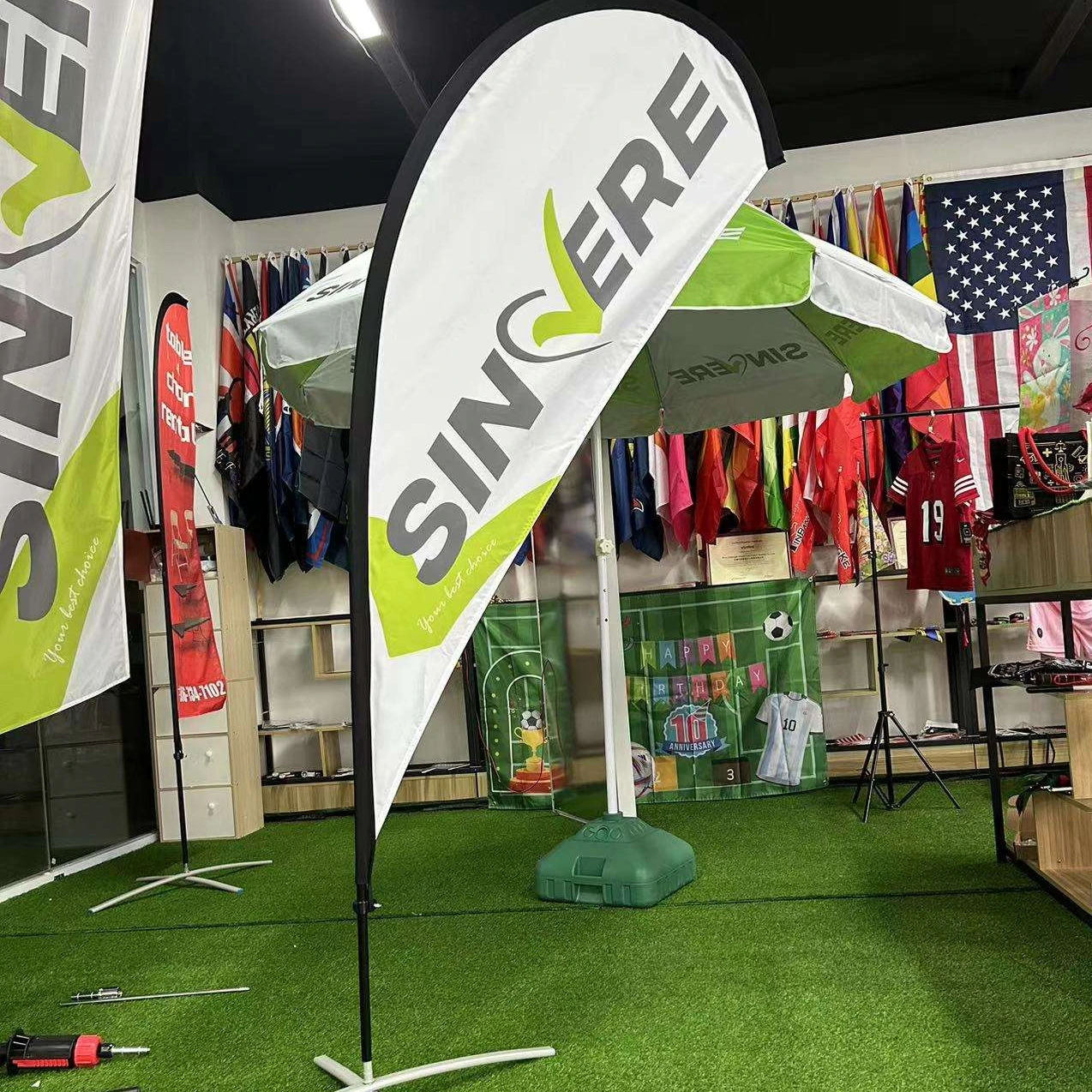 Flag Factory Wholesale Flying Beach Flag Banner Promotional Advertising Wind Outdoor Custom Feather Flags