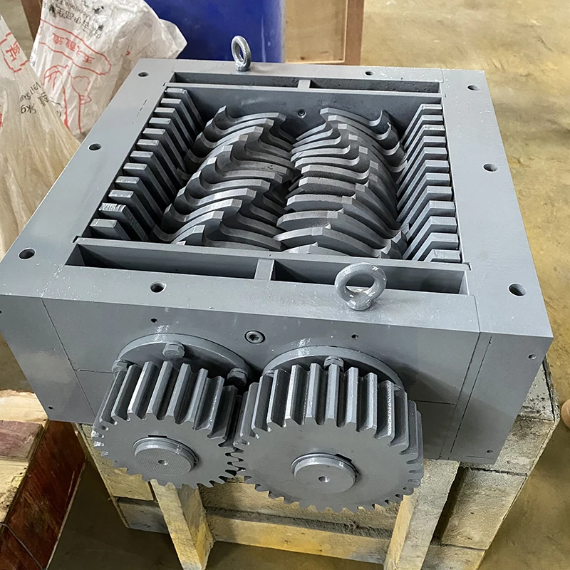 CE Small shredder machine for cutting thin metal plastic with shredder blade