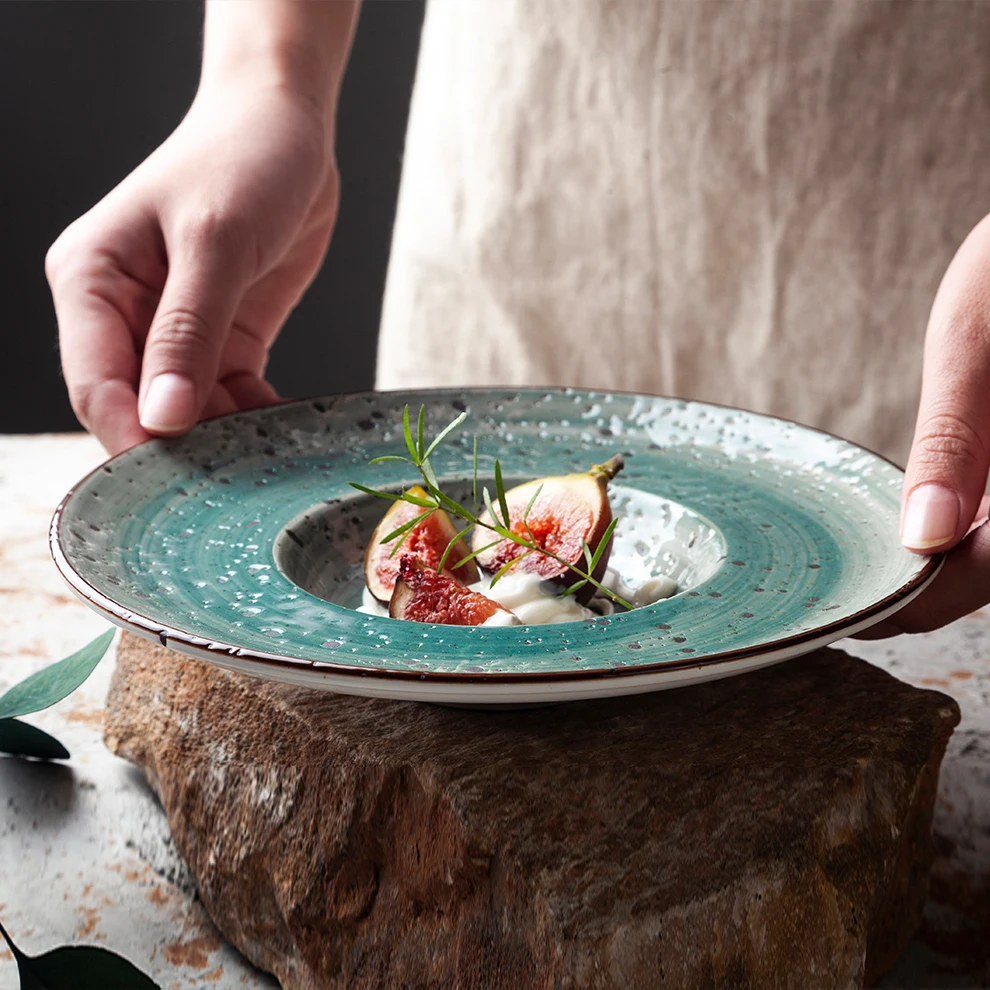 Shengjing Japanese And Korean Unique Creative Ceramic Tableware Green With Dots Dinner Porcelain Wide Rim Deep Dish Soup Plate