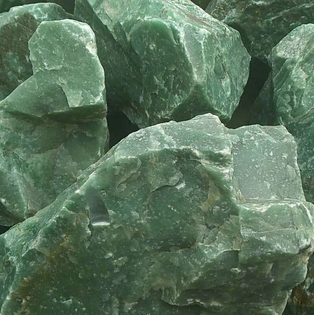 Wholesale Natural green Aventurine rough for decor
