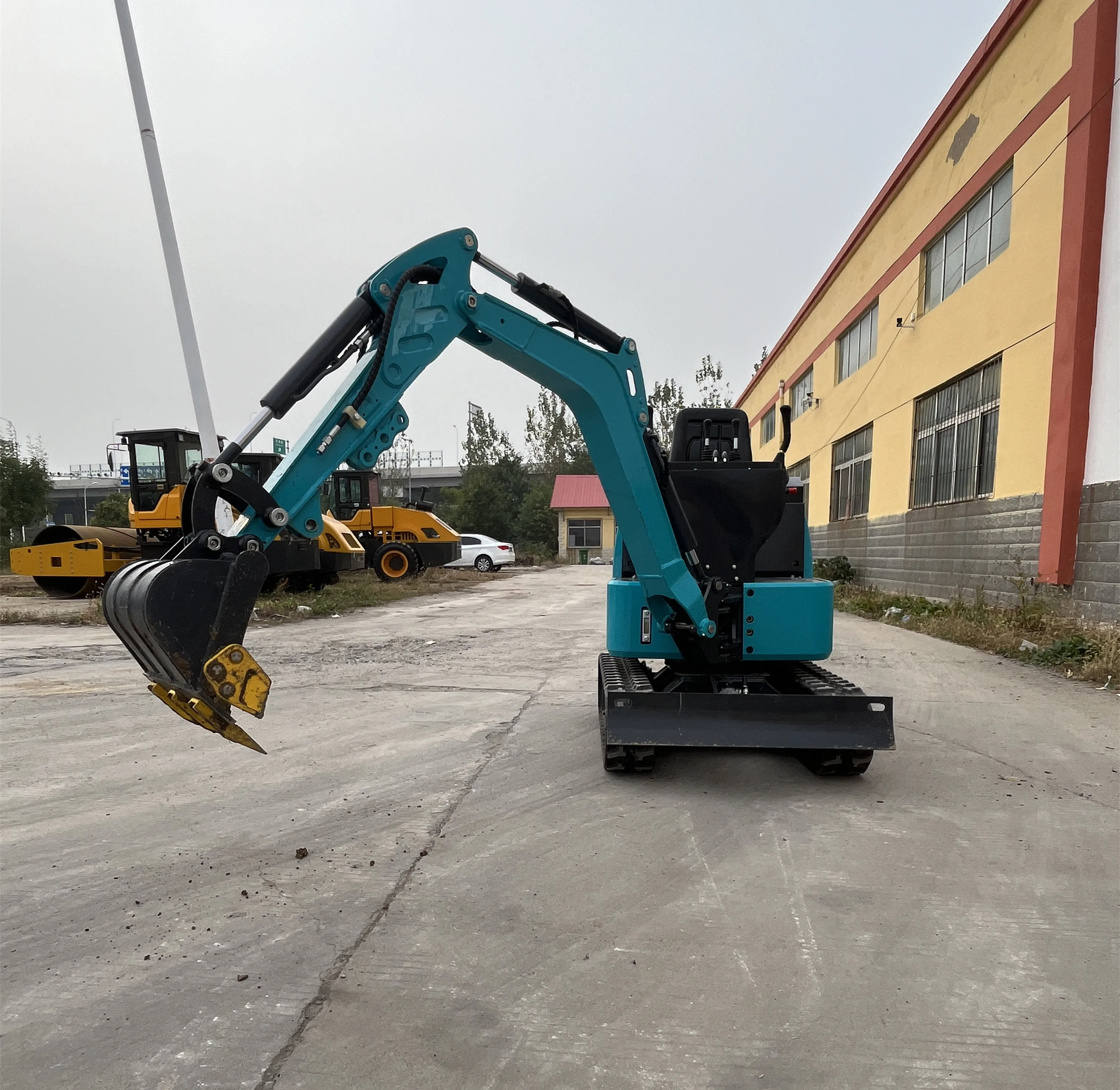 Cheap Multifunction Farm Excavators Multifunction function Epa Euro 5 Mini Excavator 1ton  Excavator For Sale