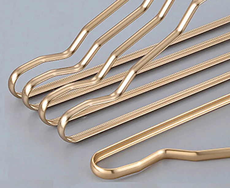 Assessed Supplier PENGFEI Custom aluminum gold hanger for clothes