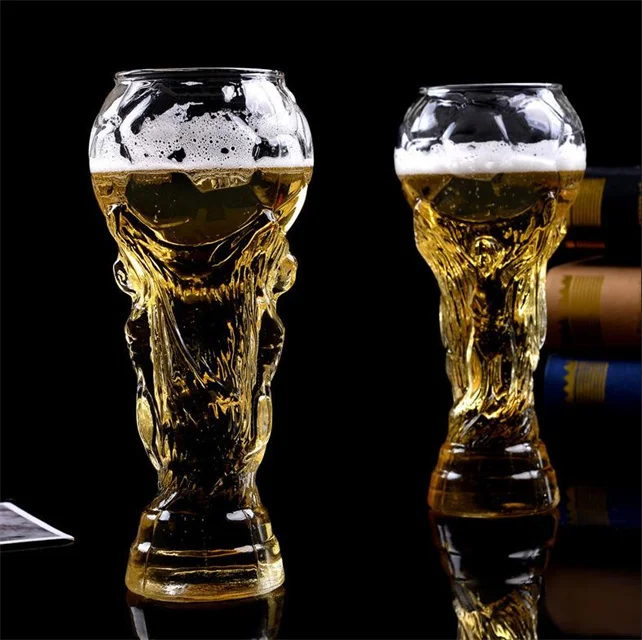 Hot Selling 450ml Creative Trophy Shaped Drinking Glass Football Beer Glass Mug