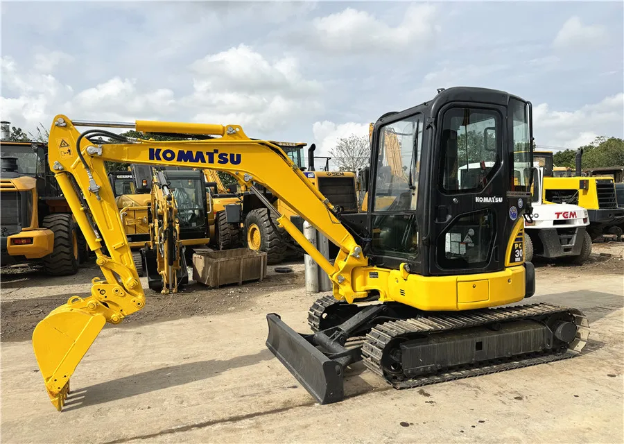 Original Komatsu Excavator PC40 PC30 PC35 PC55 High Quality Used Mini Excavator Komatsu Pc30MR With Low Price