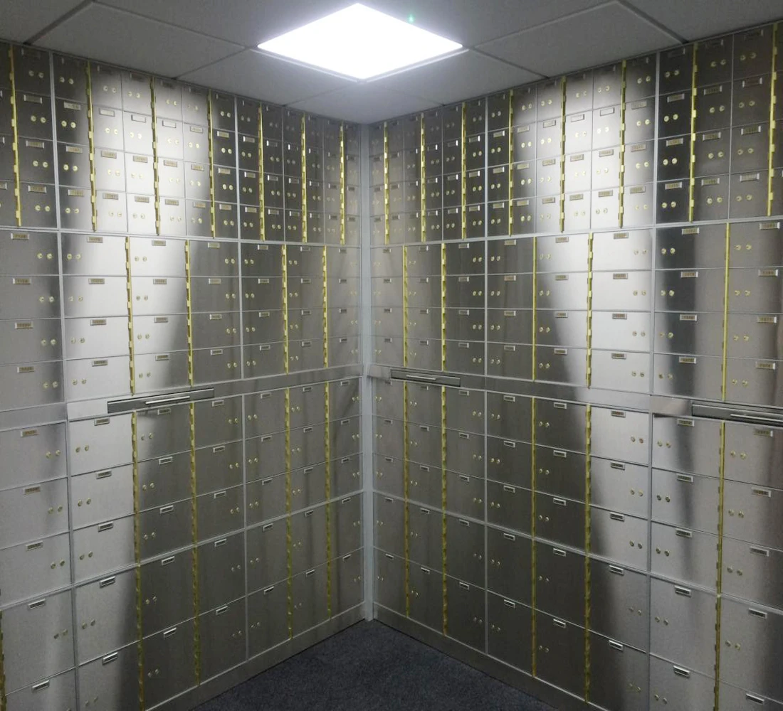 Vault Locker Bank Safe Deposit Box