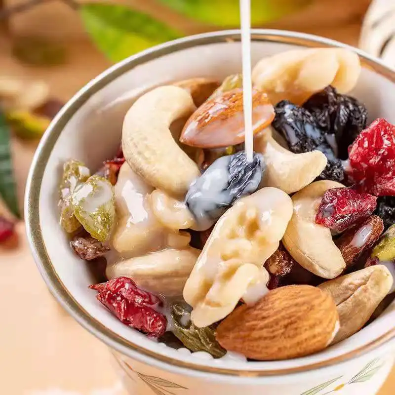 Лучший сушеный фрукт для друга-это смесь сушеных миндалей