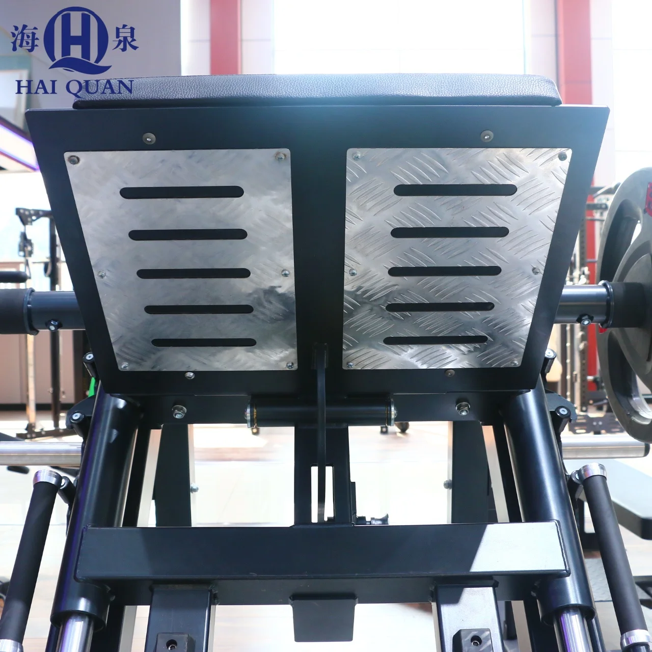 Высококачественное оборудование для тренажерного зала