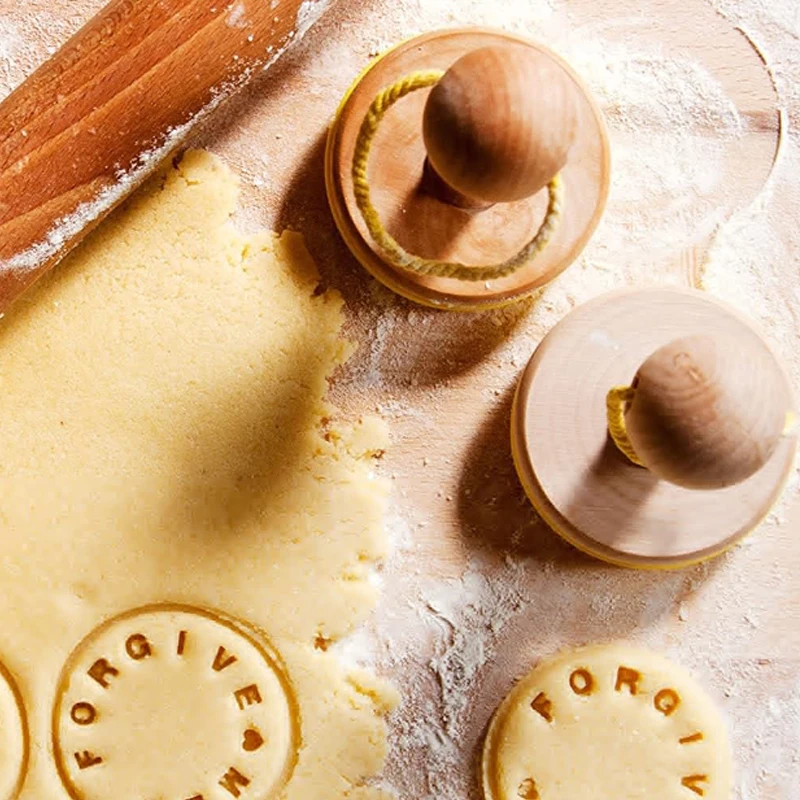 OEM ODM Service DIY Cookie Tool Custom Silicone Baking Cookie Stamp With Wood Handle