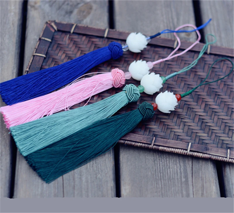 1pcs Grandmaster of Demonic Cultivation Wei Wuxian Lotus Tassel Pendant for Mobile Phone Decor Accessories Women Men Gift