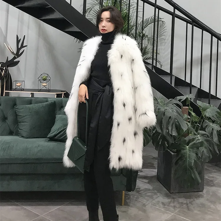 Factory wholesale custom spot New Elegant fox fur coat long white winter real fox fur coat fox mink coat fluffy jackets women