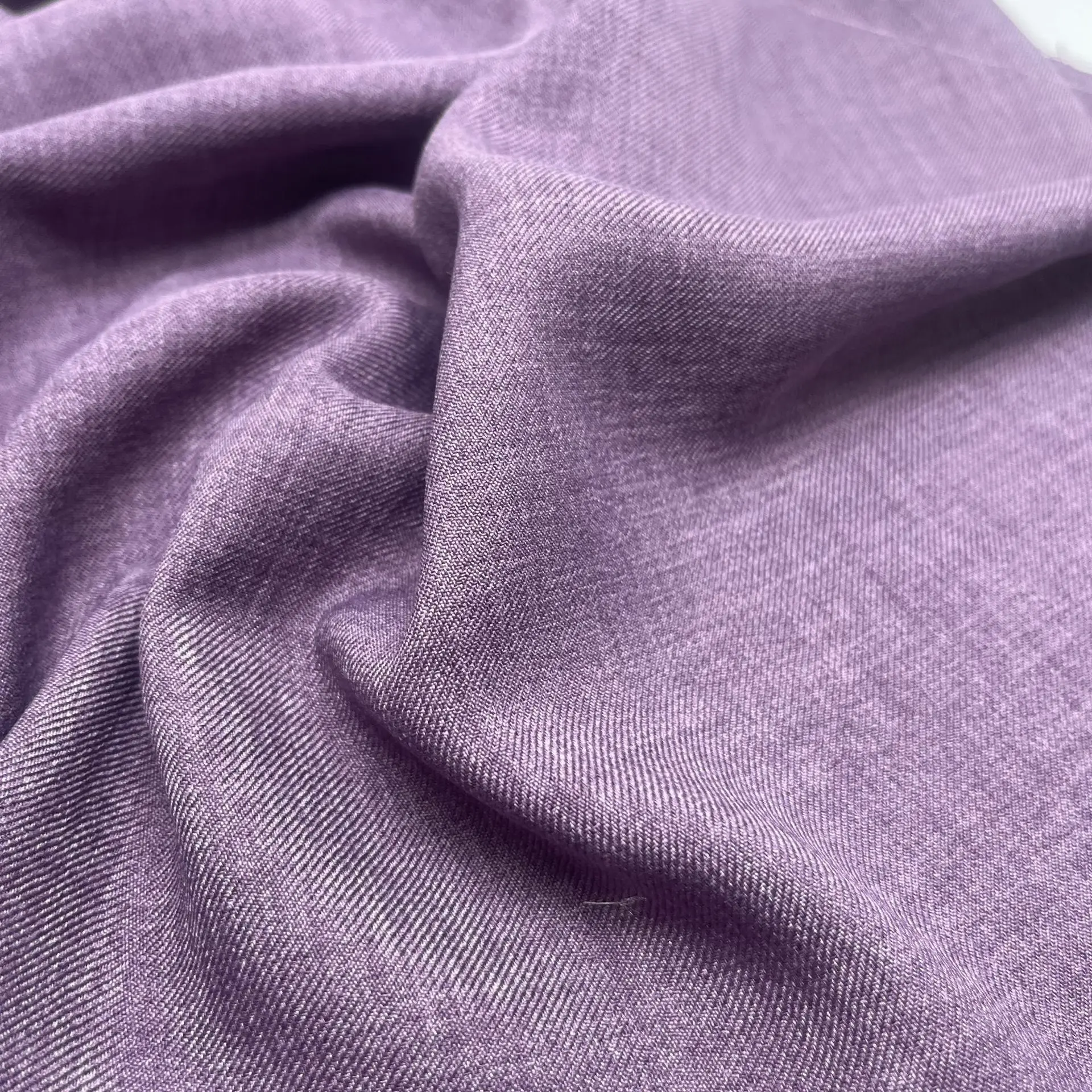 Lolis Polyester Fabric Twill Air Flow Crepe Fabric Maylisia Indonesia Market Polyester fabric