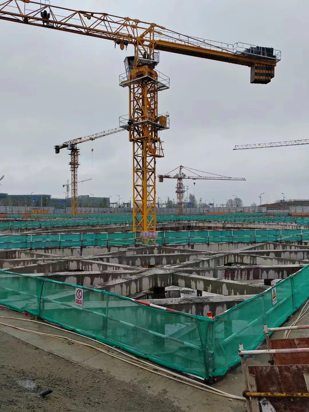 Высококачественная Алмазная проволочная пила для резки твердого камня и железобетона