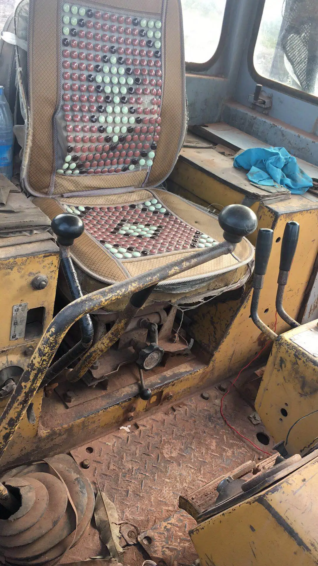 Used crawler bulldozer Komatsu D60P D50P for wholesale