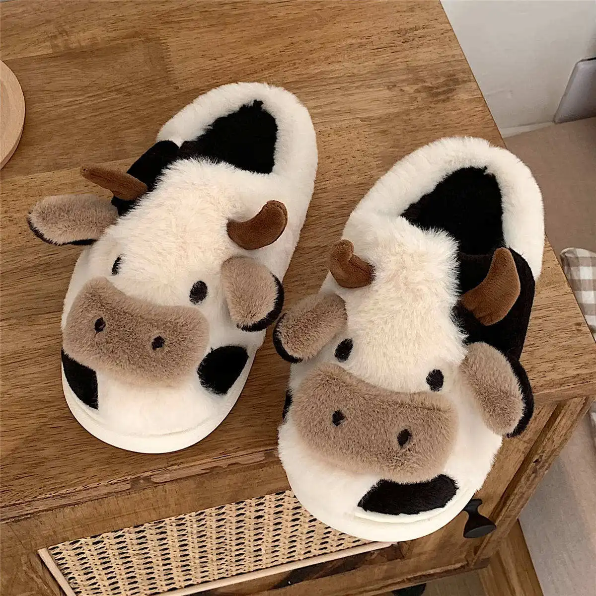 Girls Milk Cow Cushion Slippers Women Home Slides Fluffy Winter Warm Cartoon House Cute Funny Shoes