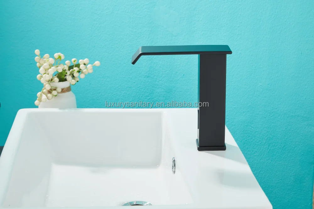 high quality non touch inductive sensor automatic faucet waterfall tap