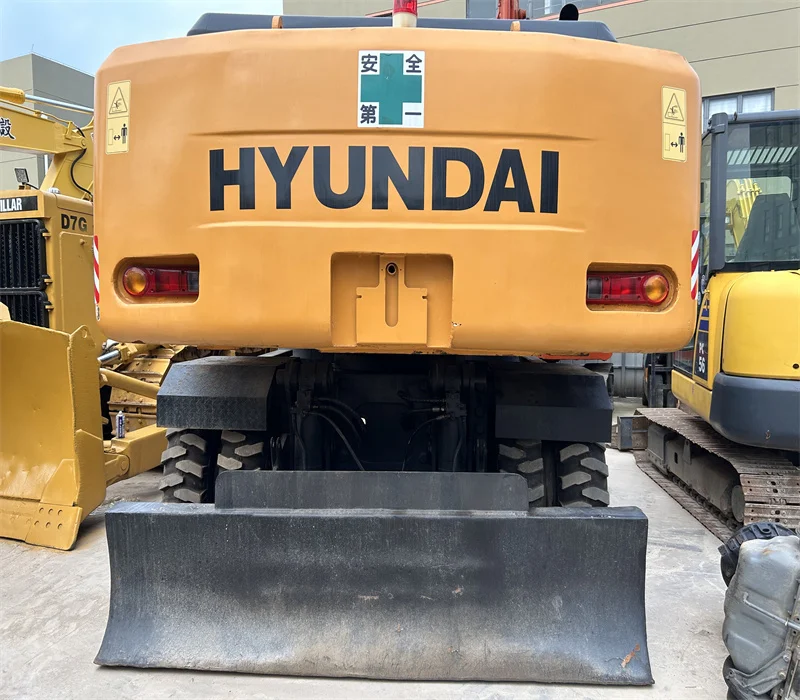 Используемый оригинальный 210 колесный экскаватор Korea Hyundai/21-тонный Robex Hyundai R210w 210w-7 для продажи