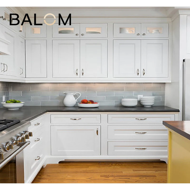 BALOM paint Customized Fabricated kitchen island design with sintered stone countertop