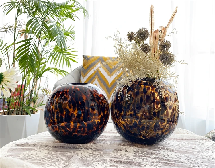 Cylinder leopard spotted glass vase mouth blown glass vase mixed colors flower vase