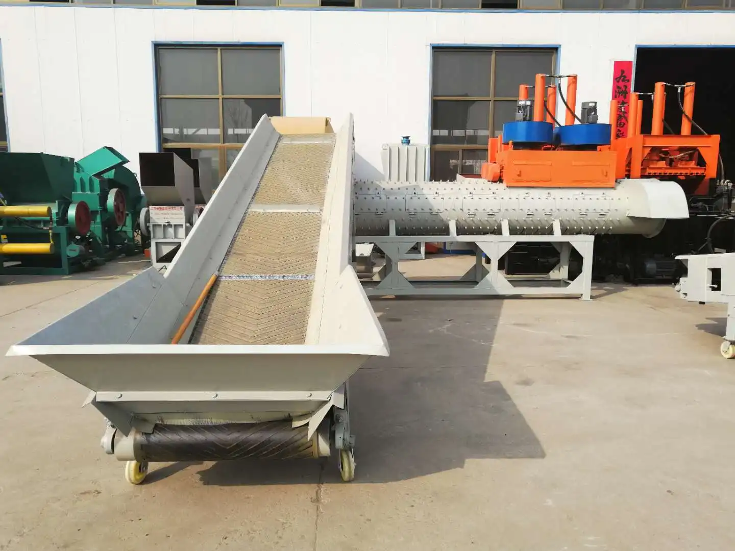 Машина для снятия этикеток ПЭТ бутылок/этикеток