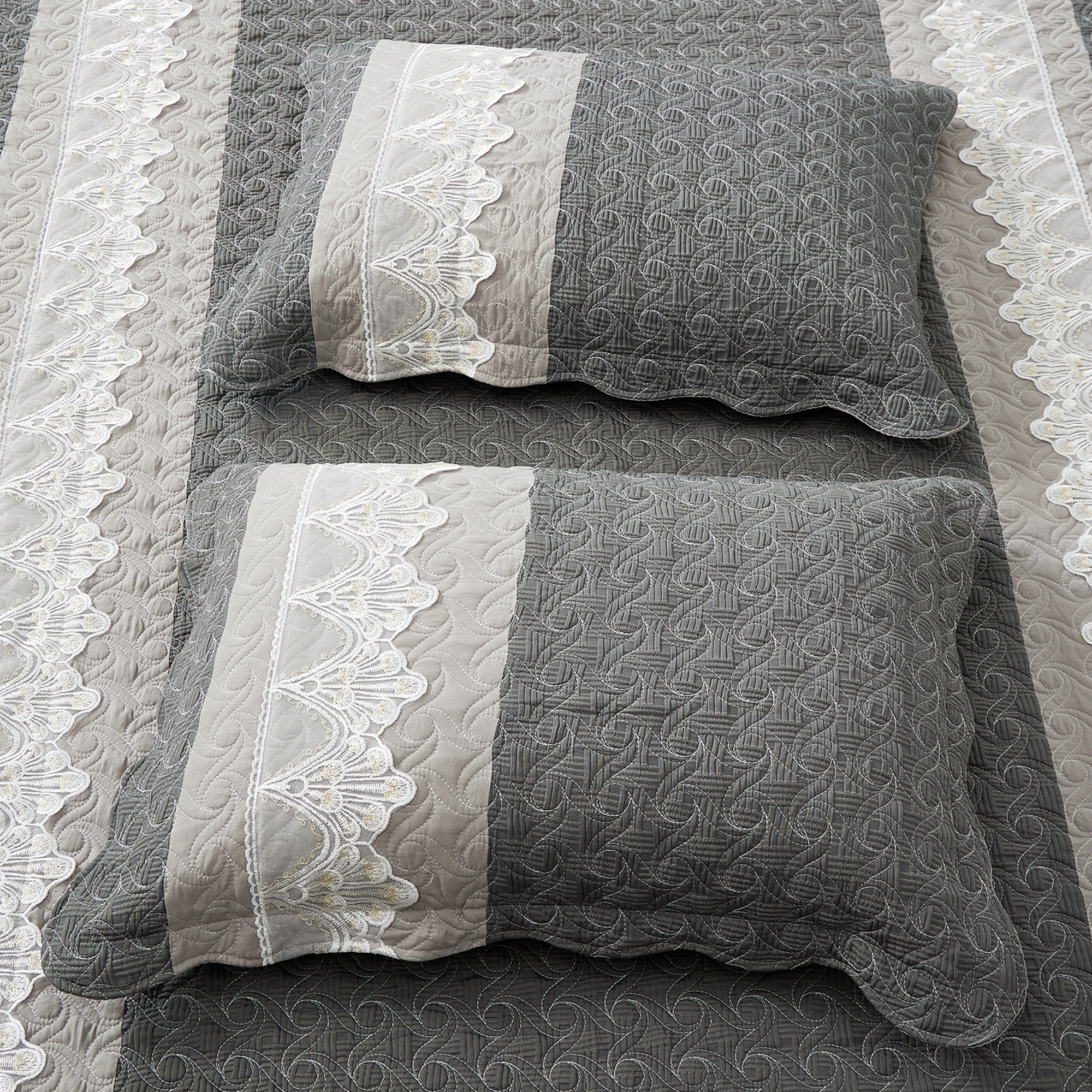 New Pattern Design New Material Bubble Cloth Lace Bed Cover Three-piece Comfortable Soft High Quality Bedspread