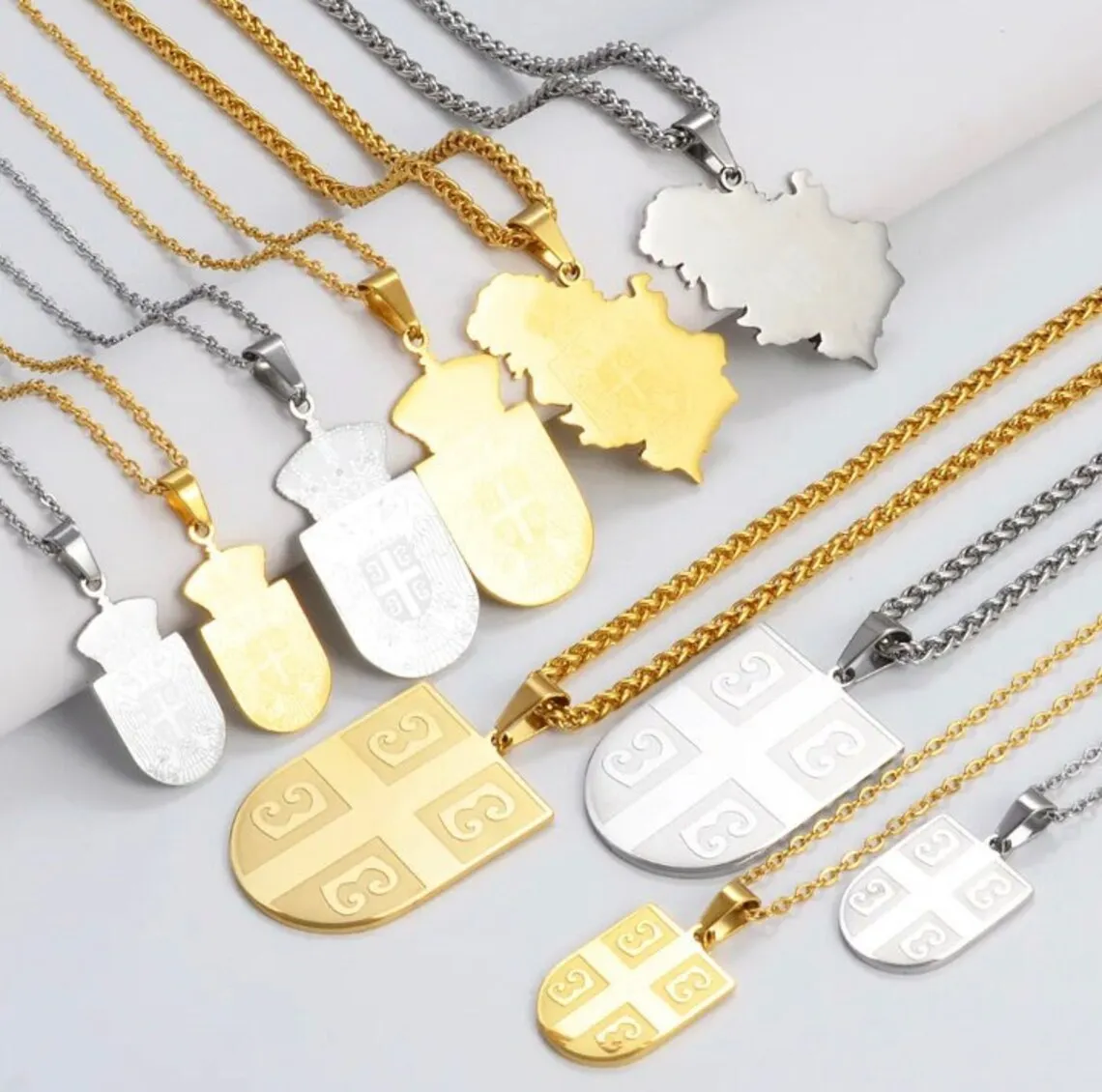 High Quality Republic Of Serbia Coat Of Arms Country Flag Necklace 18k Gold Plated 316l Stainless Steel Emblem Pendant Necklace