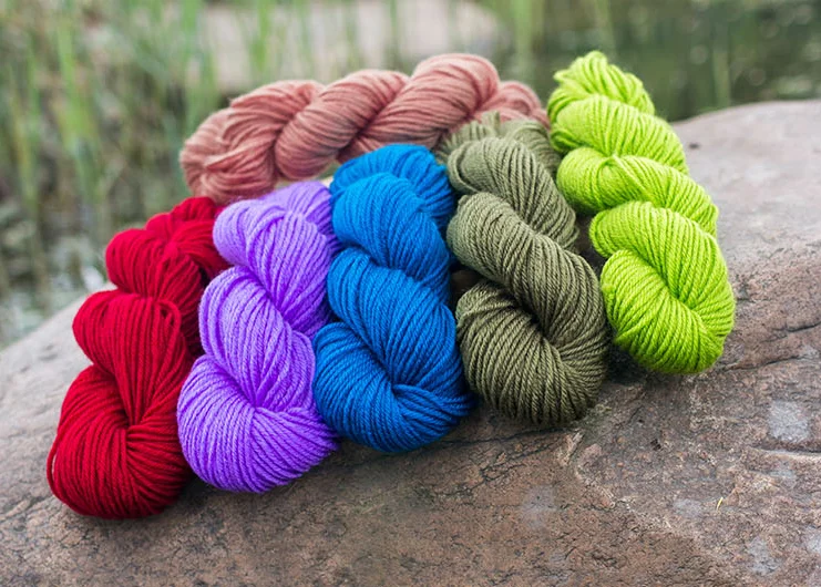 
Production and sales of acrylic yarn hand-woven scarf hat accessories hair ball yarn cushion cushion DIY handicraft yarn 