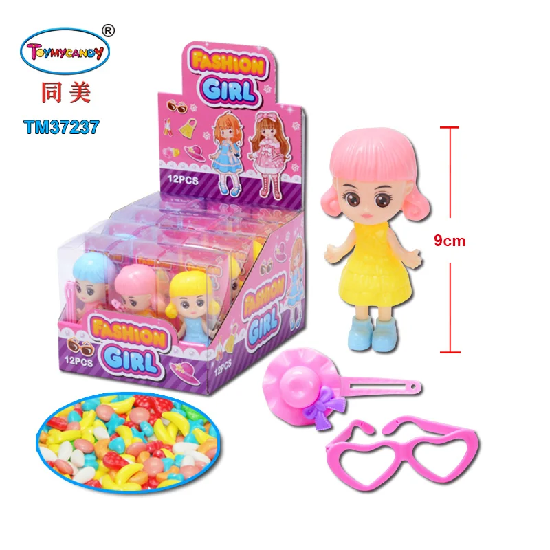 Hot selling plastic girl accessories toys  toy doll with accessories toy with candy